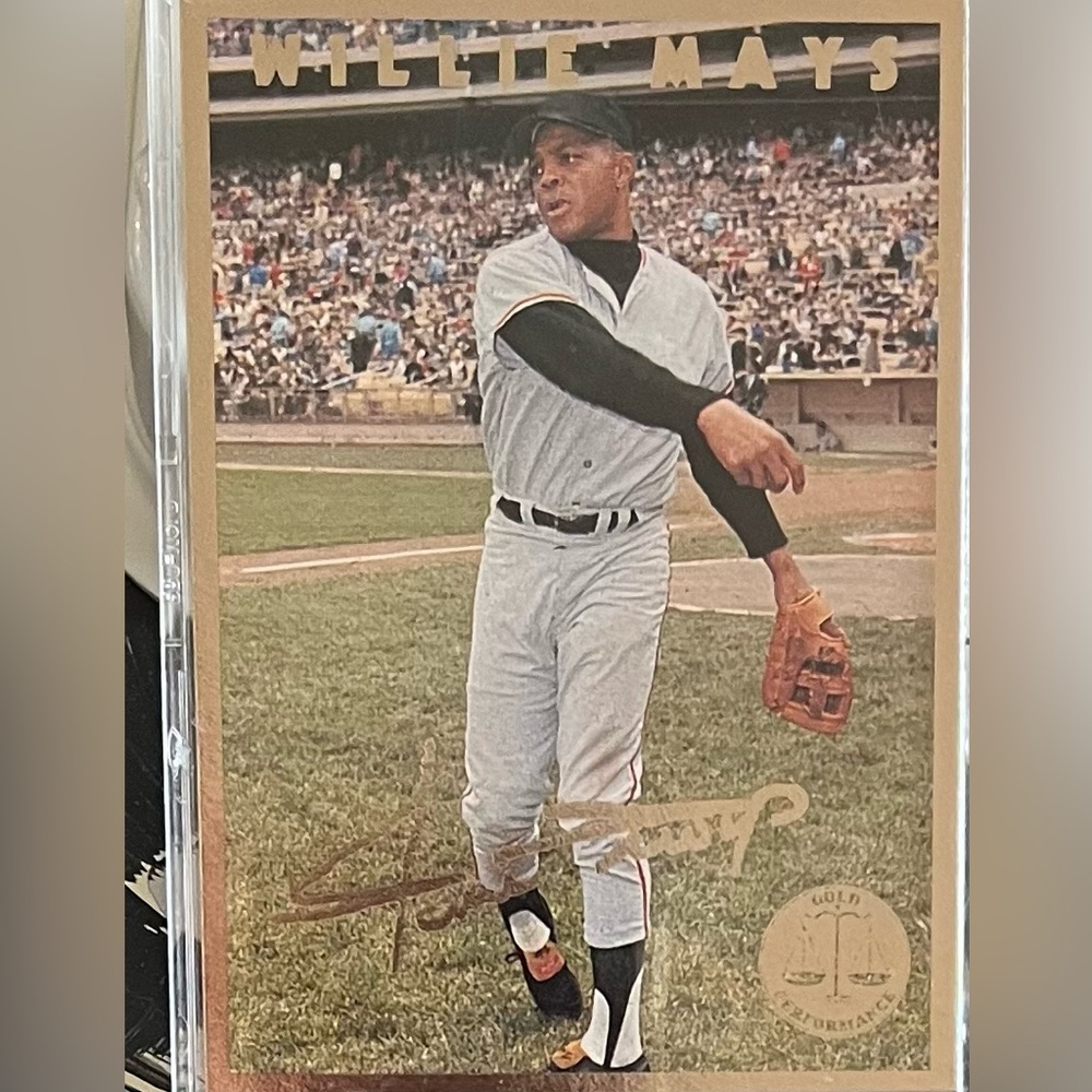 1997 Allstar Collector’s Club Willie Mays Baseball Card